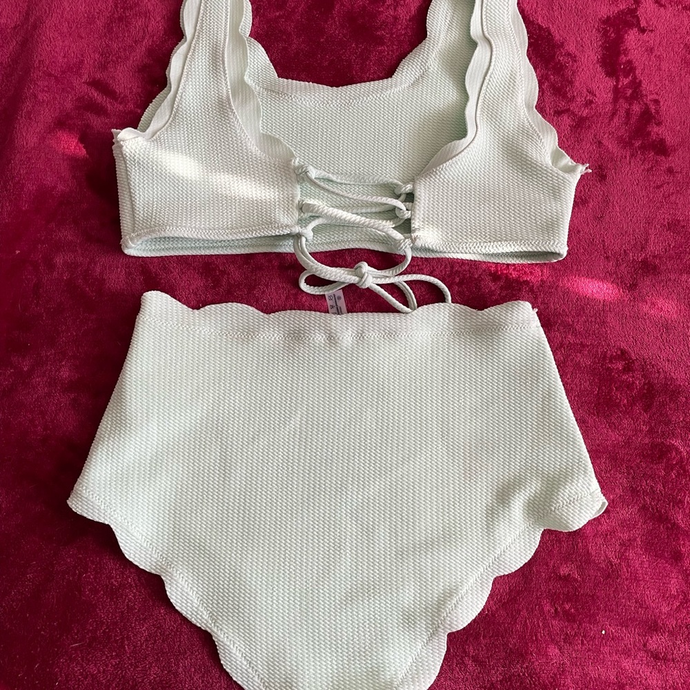 Swim suit